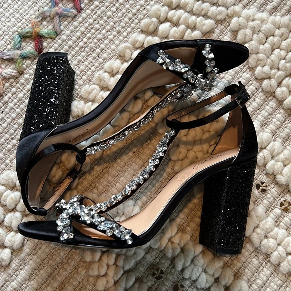 Badgley Mischka crystal sandals high heels size us8.5 - Picture 9 of 11